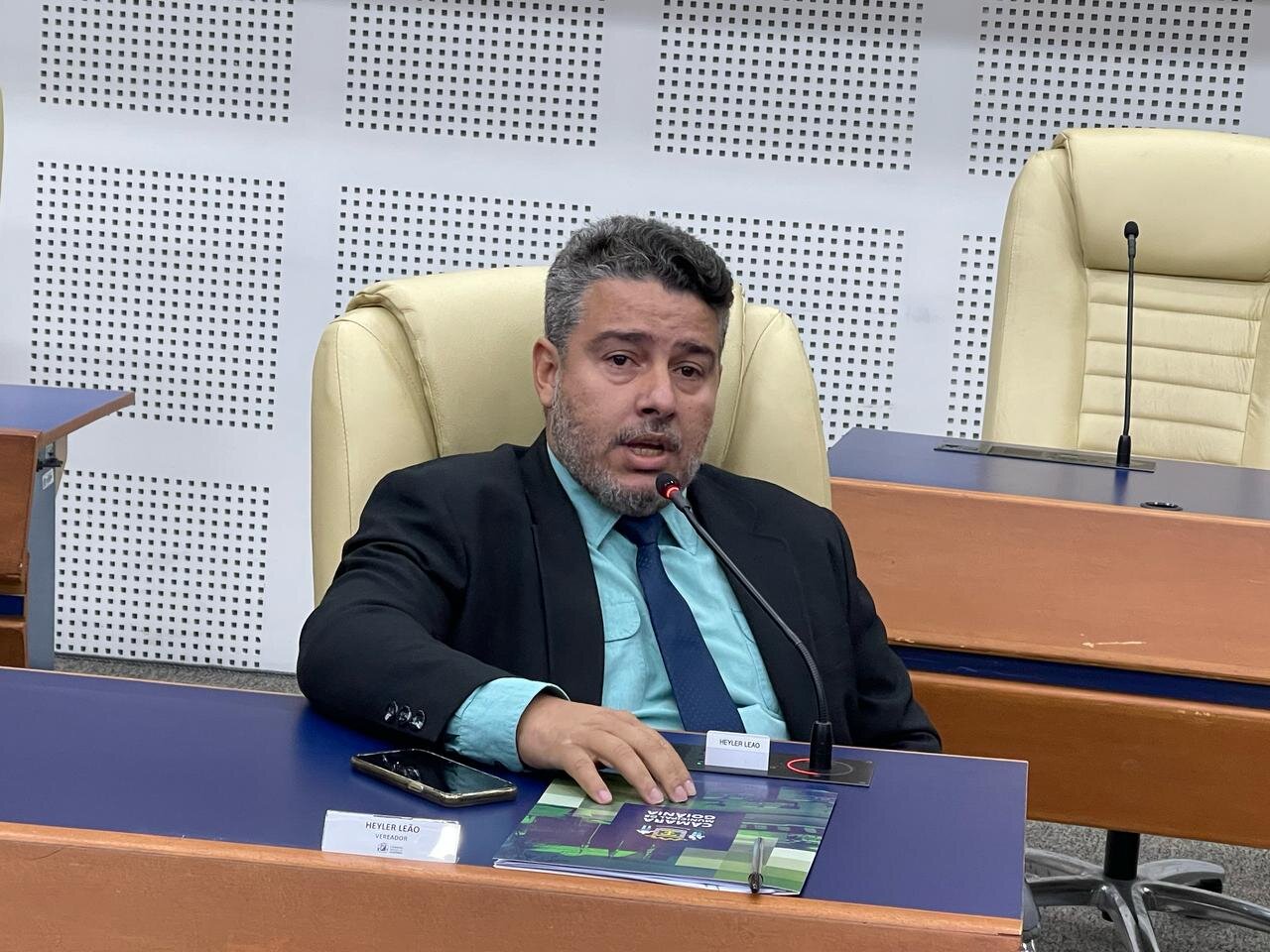 Heyler Leão solicita criação de CEI para investigar negligência em atendimento a autistas