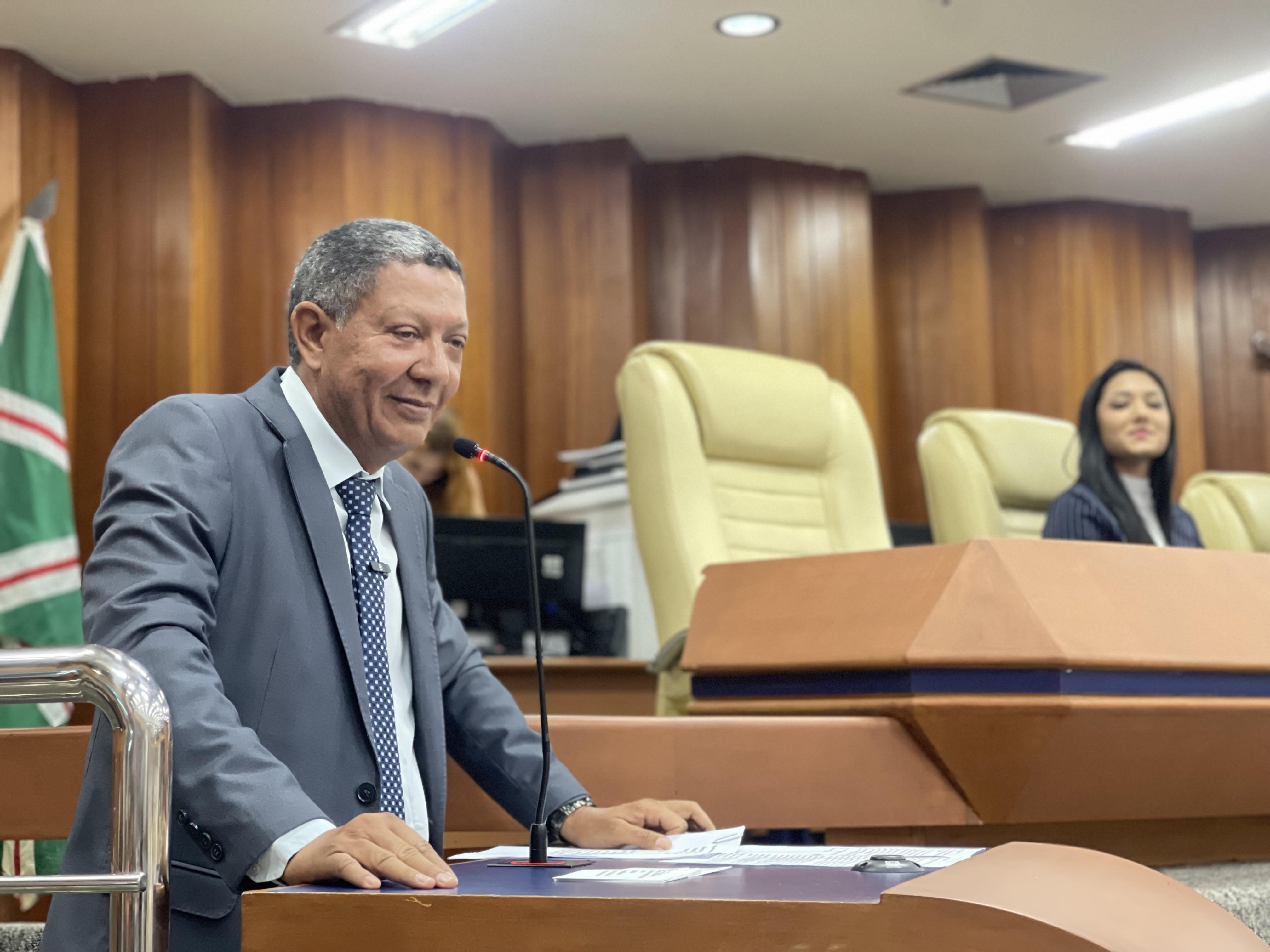 Vereador Juarez Lopes realiza sessão especial em homenagem à Liga Acadêmica de Estudos Políticos da PUC e a lideranças religiosas