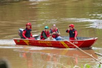 2ª Expedição do Meia Ponte retira 161 toneladas de lixo das margens e leito do rio