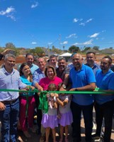 Anderson Sales inaugura ponte no Residencial Vale do Araguaia