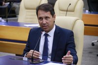 Andrey Azeredo consegue aprovação de requerimento para sessões remotas na Câmara