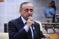 Anselmo propõe Dia em Defesa da Universidade Federal de Goiás (UFG)