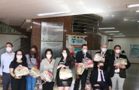 Câmara, entidades sindicais e setor produtivo entregam alimentos a famílias afetadas pela pandemia de covid-19