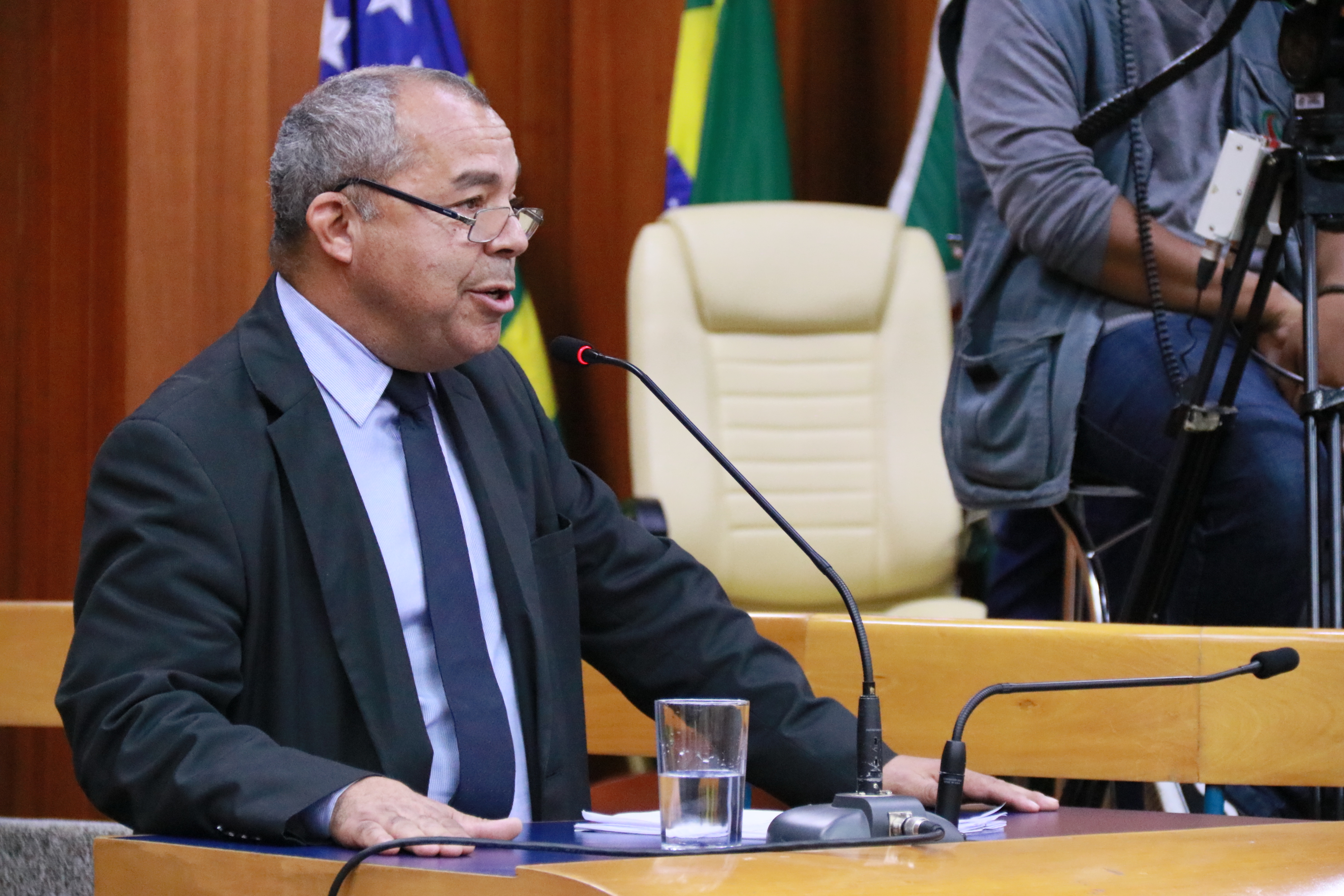 Emilson Pereira sugere criação de programa de aprendizagem na Câmara Municipal