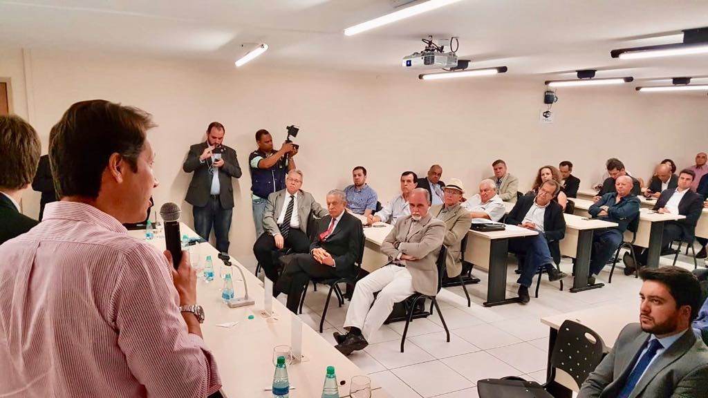 Presidente da Câmara de Goiânia participa da apresentação do projeto de revitalização da Avenida Castelo Branco