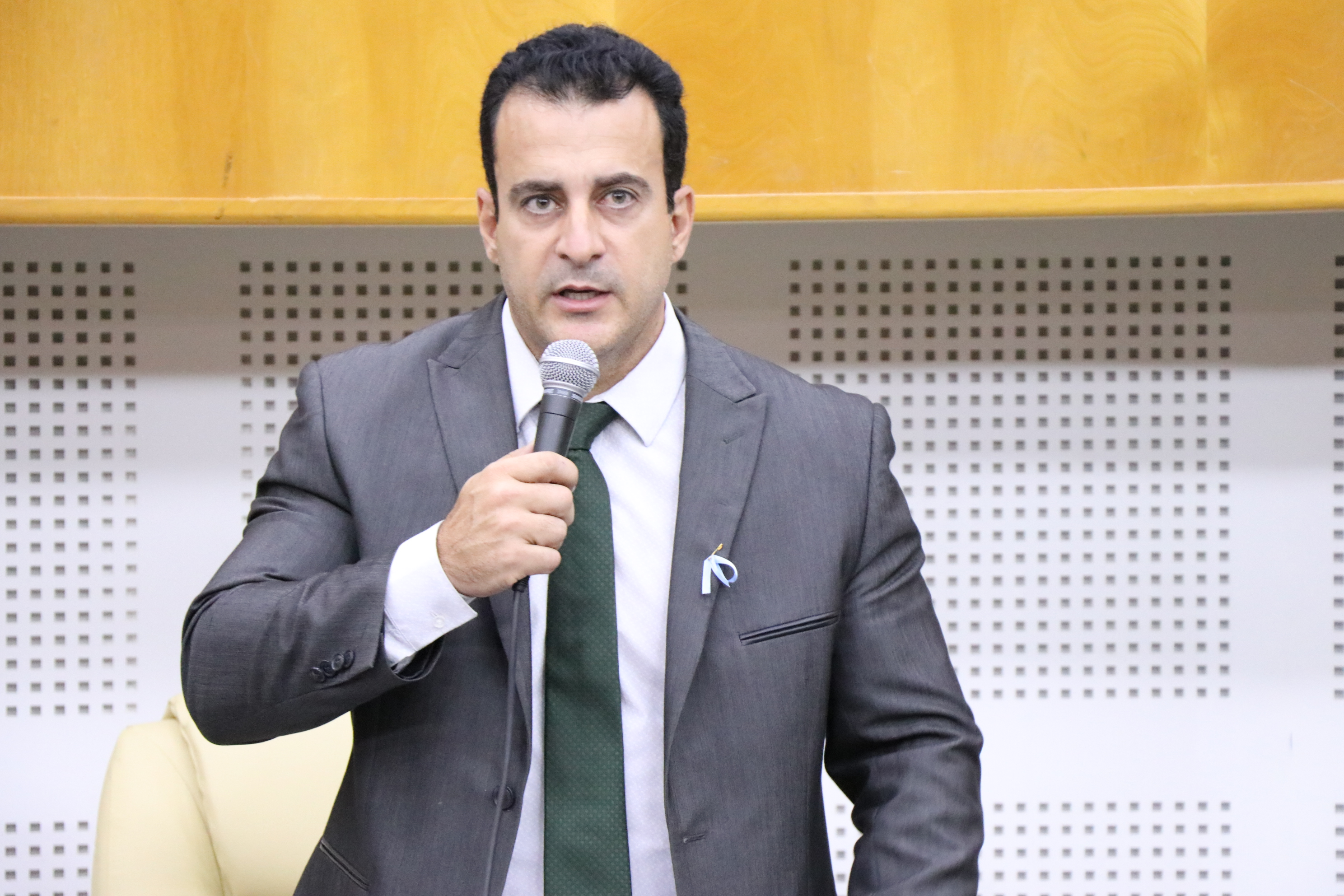 Proposta de Paulo Daher cria ouvidoria itinerante de saúde em Goiânia