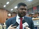 Presidente anuncia CMEI para atender filhos de servidores da Câmara Presidente anuncia CMEI para atender filhos de servidores da Câmara